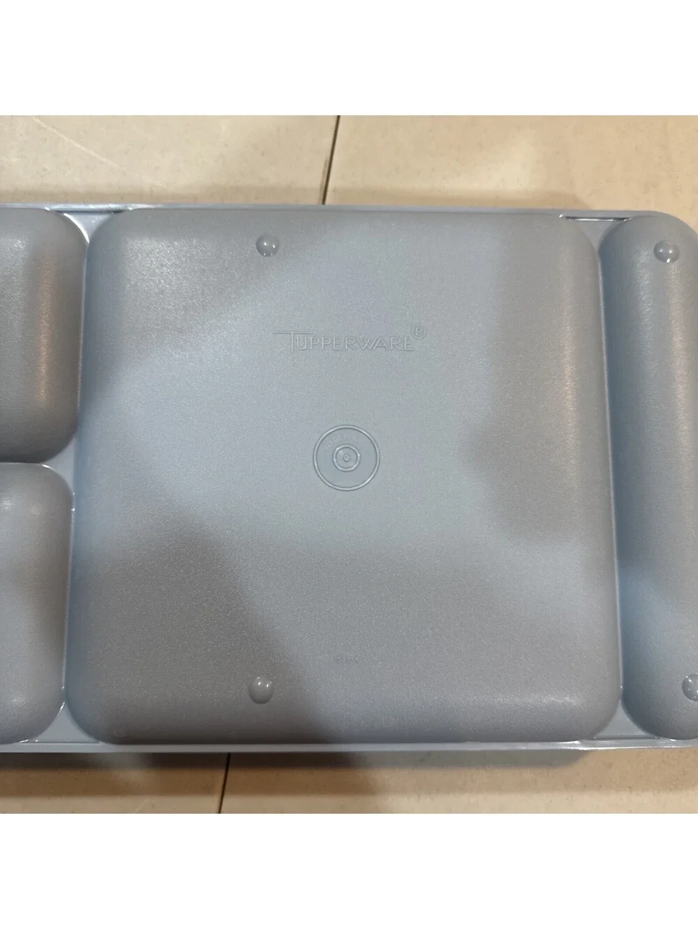 Vtg Set Of 6 Tupperware Cafeteria Divided Trays Potluck TV 1535